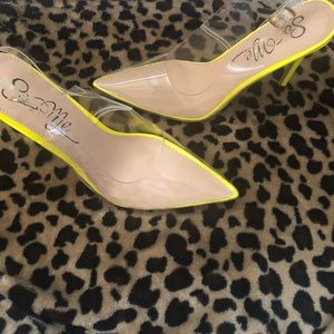 Spring is Near!..Brand New!Clear pointed toe Heels